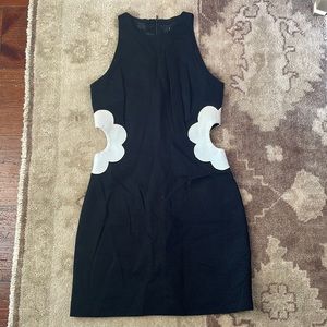 Laundry by Shelli Segal vintage black crepe and white Daisy Peep dress